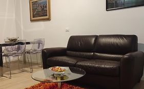 Interno Nove - Appartamento A Corsico