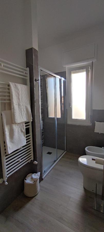Interno Nove - Appartamento A Corsico Esterno foto